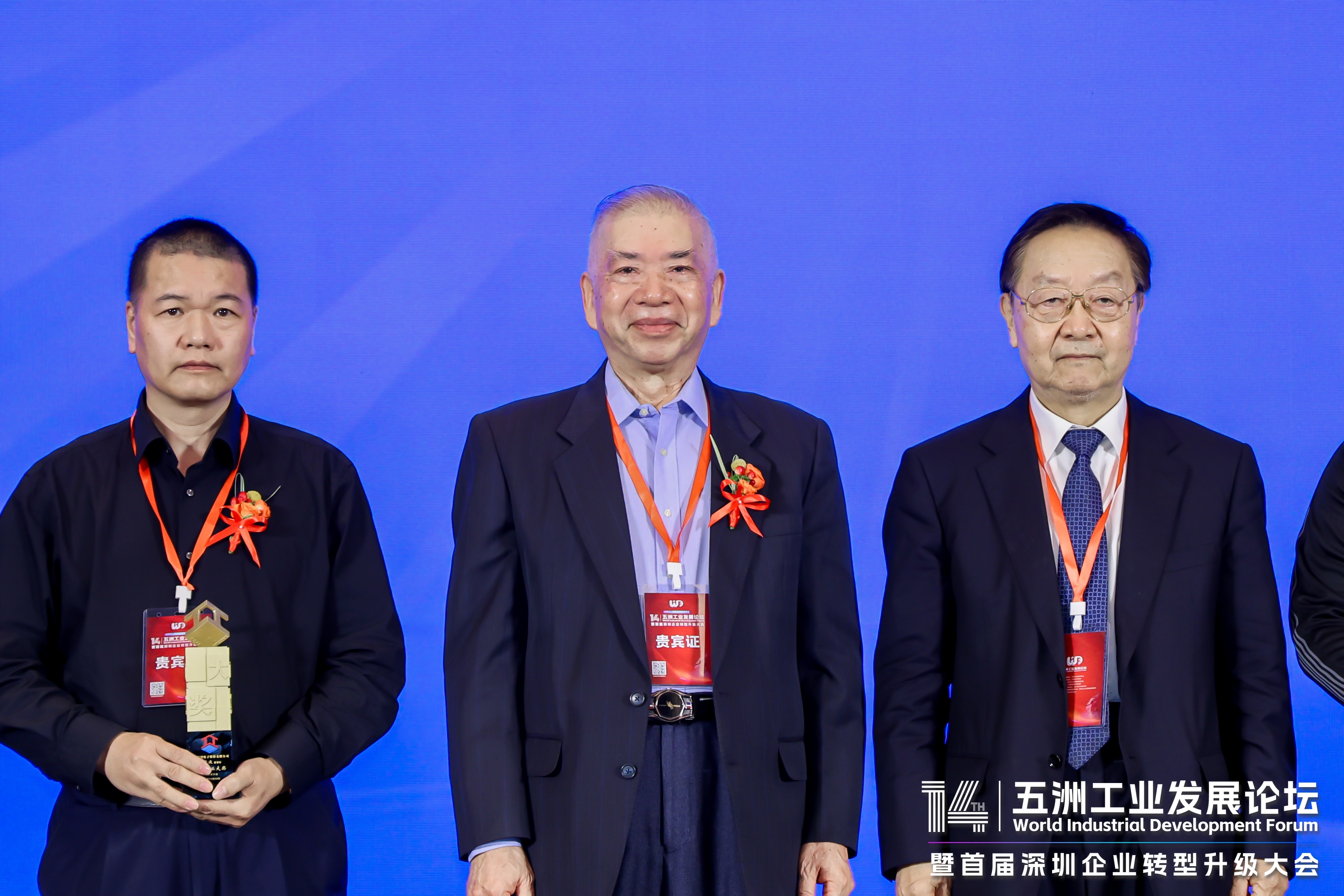 AI赋能，连接未来！锦凌电子斩获深圳工业大奖，诠释“最硬核”的创新